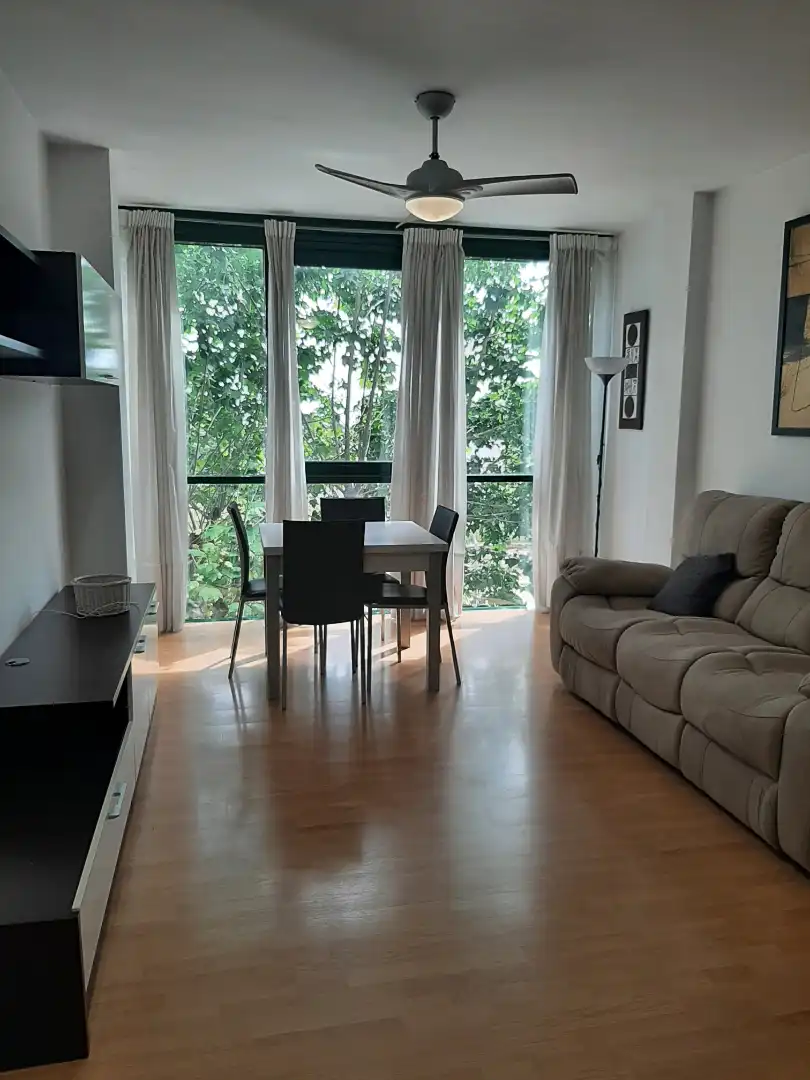 Comedor de Piso en venta en Mataró con Aire acondicionado, Calefacción y Amueblado