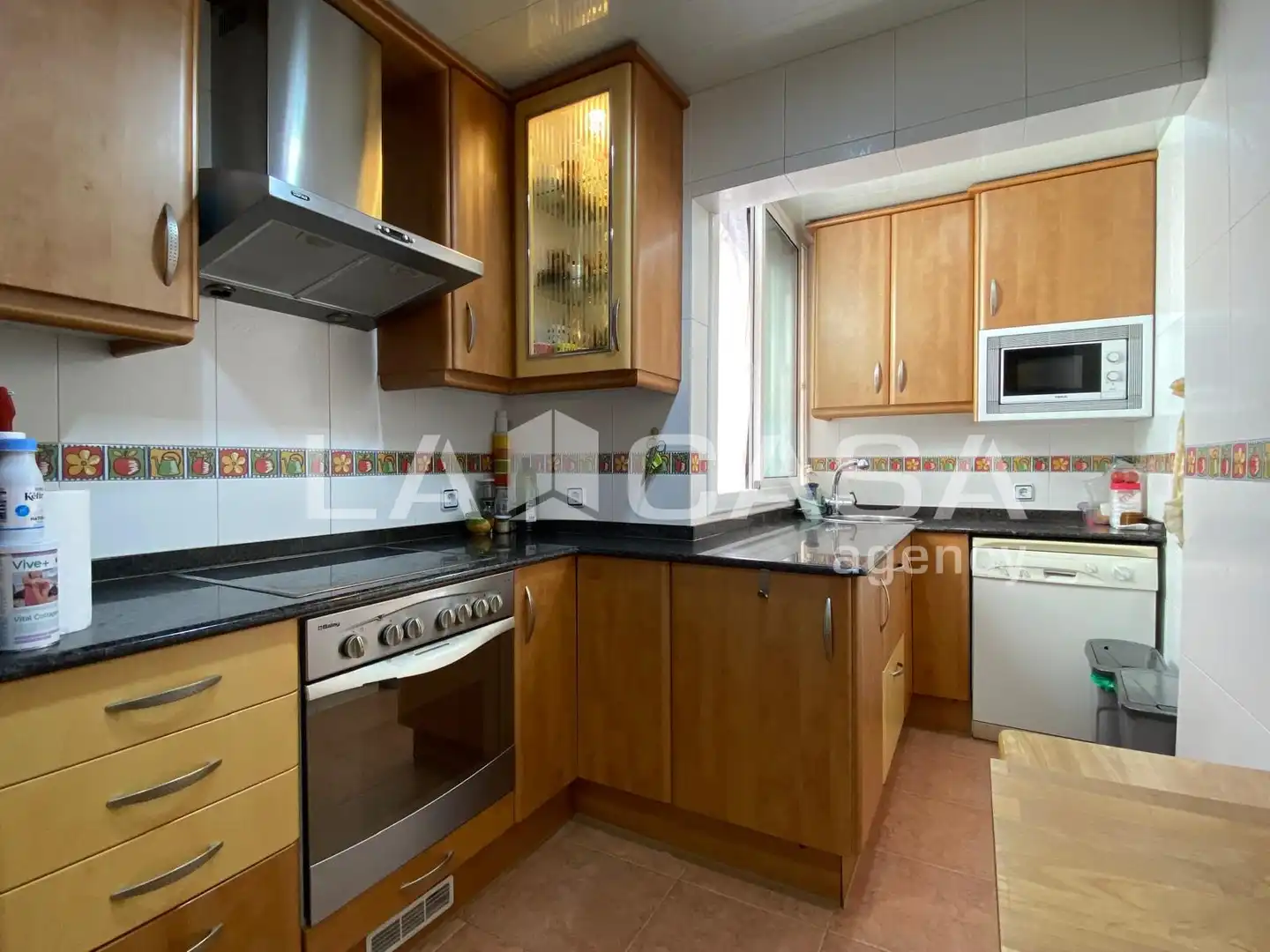 Cocina de Ático en venta en Santa Coloma de Gramenet con Calefacción y Terraza