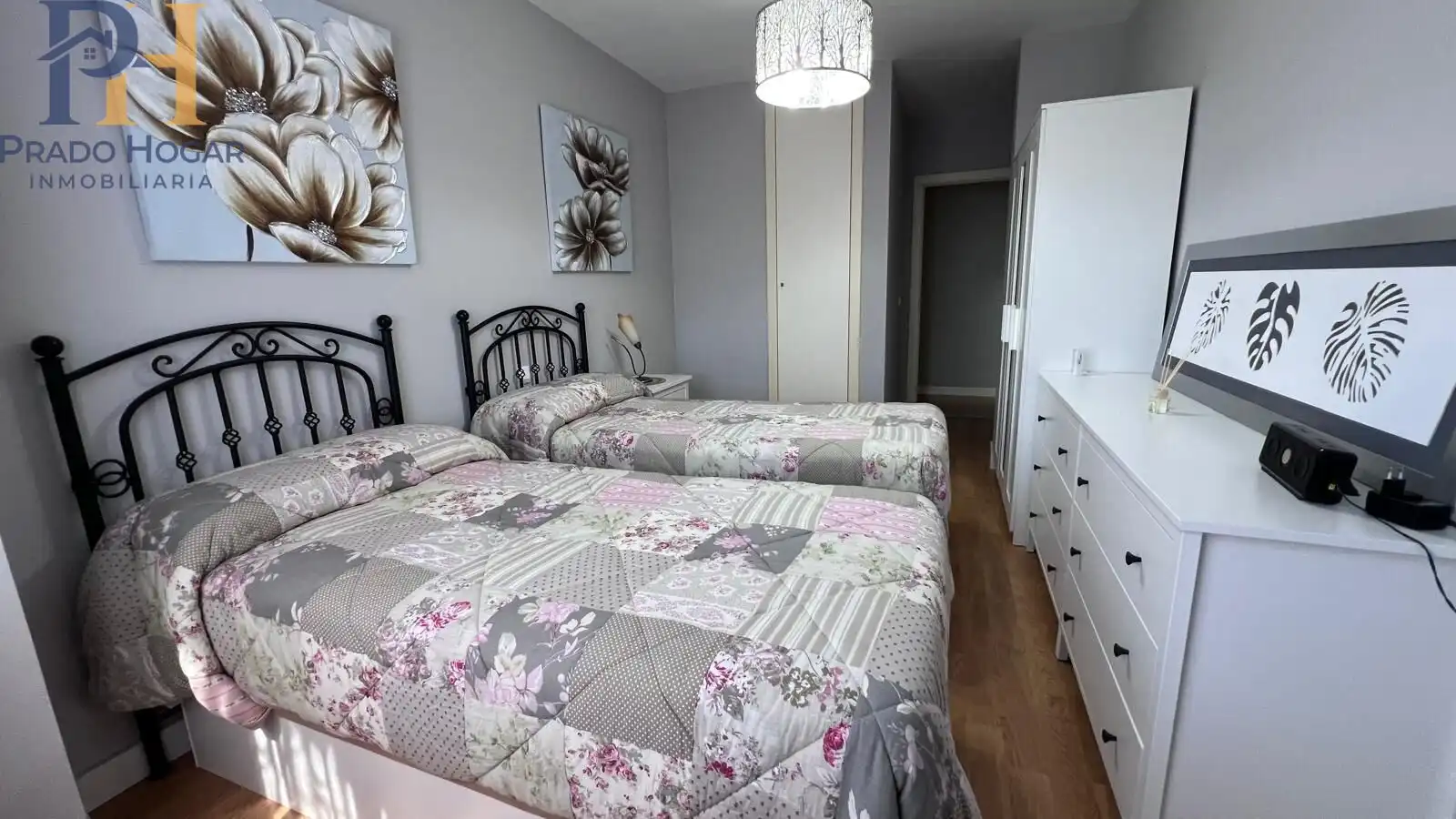Habitación de Piso en venta en Cebolla con Aire acondicionado, Calefacción y Terraza