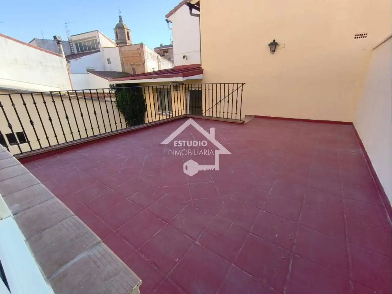 Terrassa de Casa o xalet en venda en Lodosa amb Calefacció i Terrassa