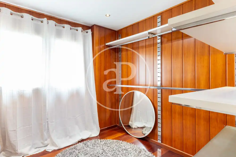 Dormitori de Casa o xalet en venda en Bétera amb Aire condicionat, Calefacció i Jardí privat