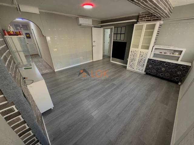 Piso en Venta en Calle Maestro Guerrero en Parque Ayala - Jardín de la Abadía - Huelín
