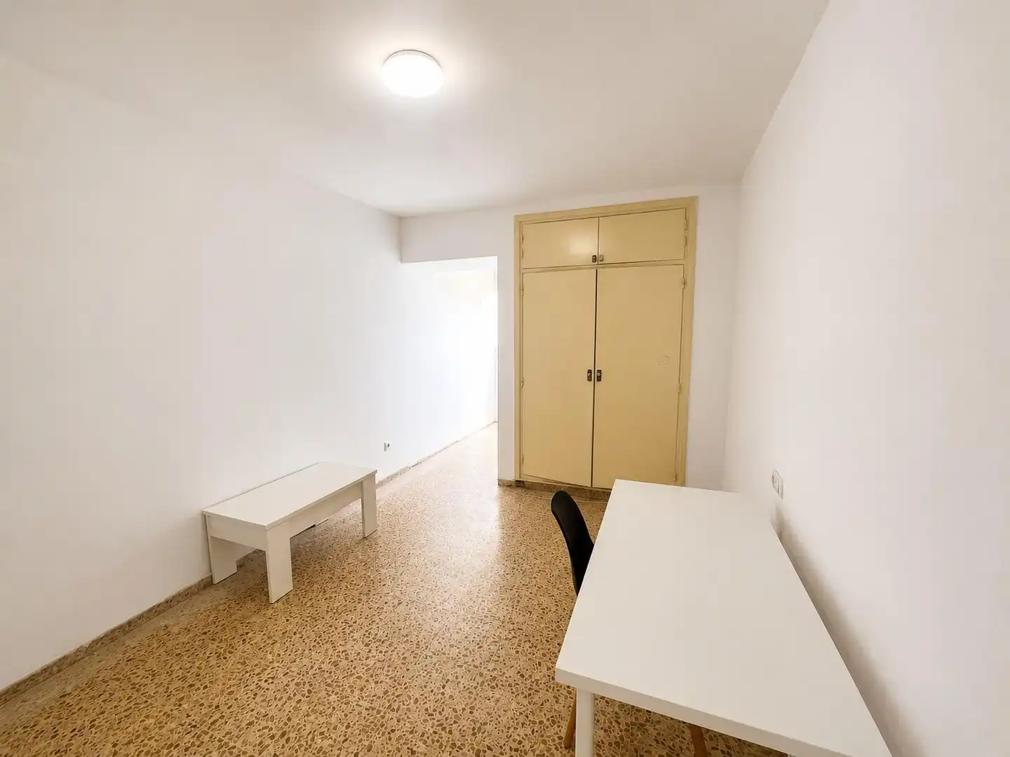 Piso en venta en Valencia con Balcón