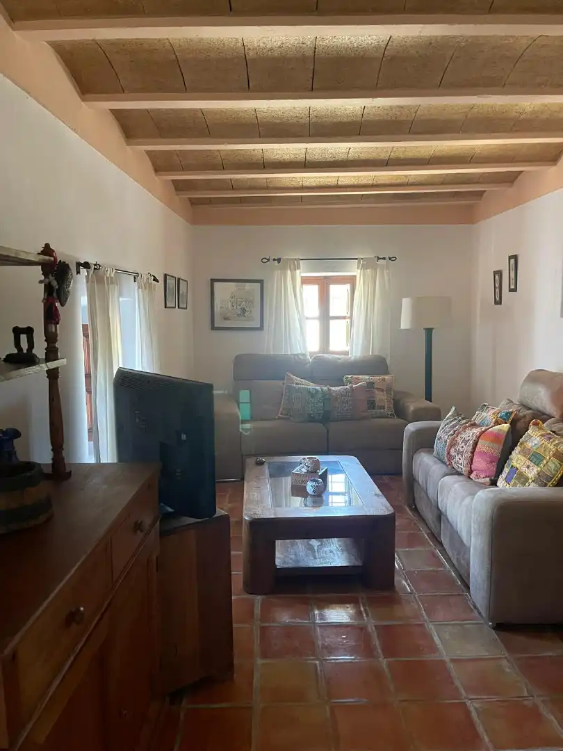 Sala de estar de Casa o chalet de alquiler en Sant Josep de sa Talaia con Jardín privado, Piscina y Amueblado