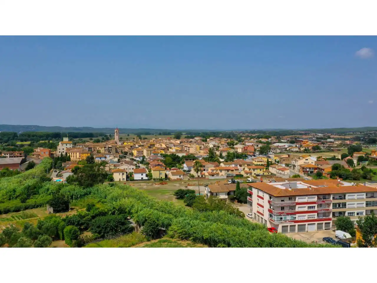 Exterior view of Country homes for sale in Verges  with Air Conditioner, Private garden and Terrace