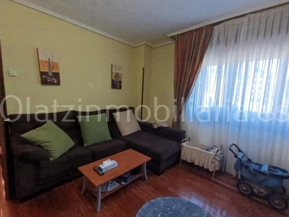 Habitación de Piso en venta en Balmaseda con Calefacción, Amueblado y Balcón