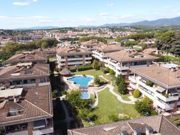 Exterior view of Garage for sale in Llinars del Vallès