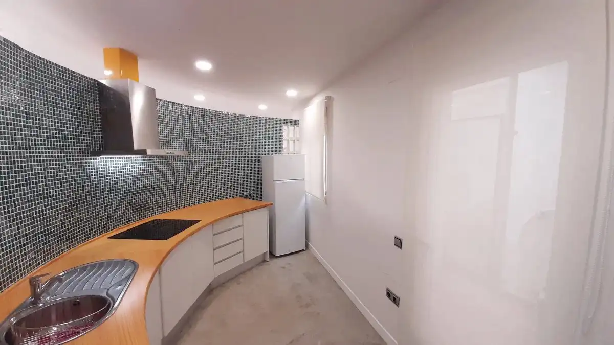 Kitchen of Flat for sale in Santa Cruz de Mudela  with Air Conditioner, Heating and Storage room
