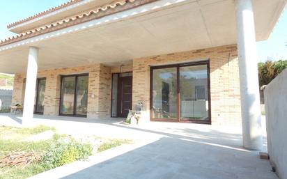 Exterior view of House or chalet for sale in Sant Pol de Mar  with Air Conditioner, Terrace and Balcony