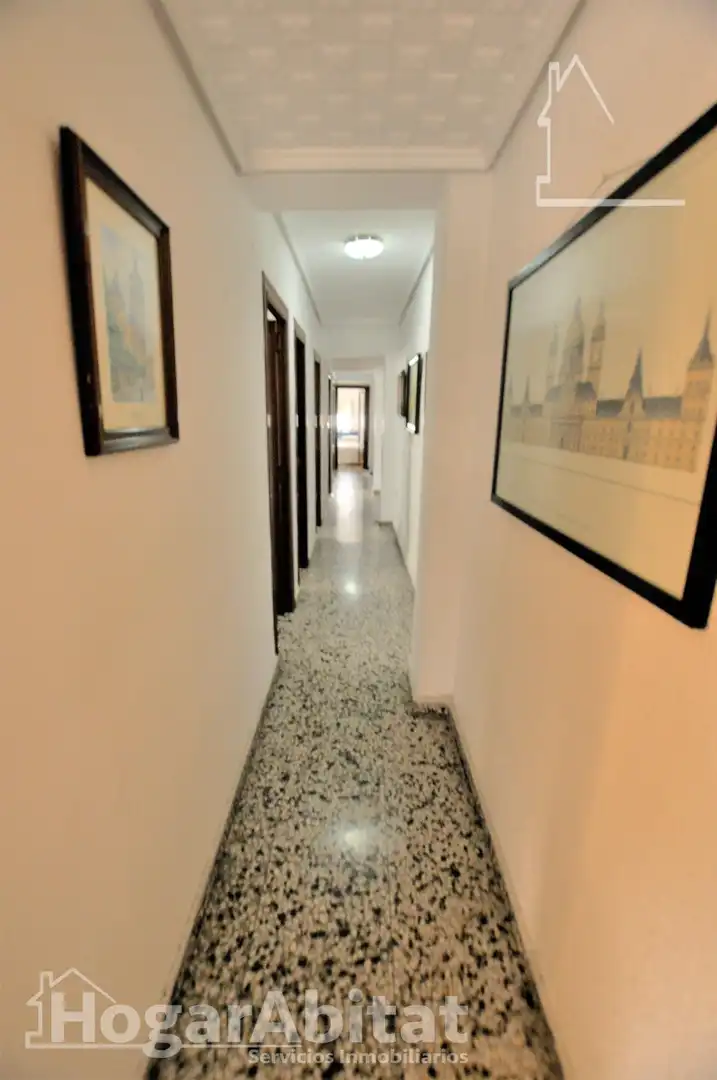 Piso en venta en Calle Cervantes, Centro