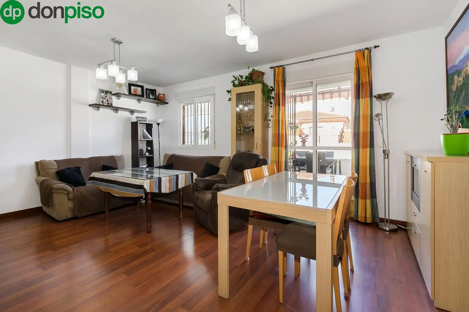 Sala de estar de Ático en venta en Armilla con Aire acondicionado, Terraza y Trastero