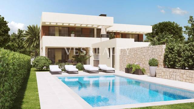 Casa-chalet en Venta en Calle Calle Juana Francés en Alicante Golf