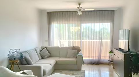 Foto 5 de Apartamento de alquiler en Elviria, Marbella