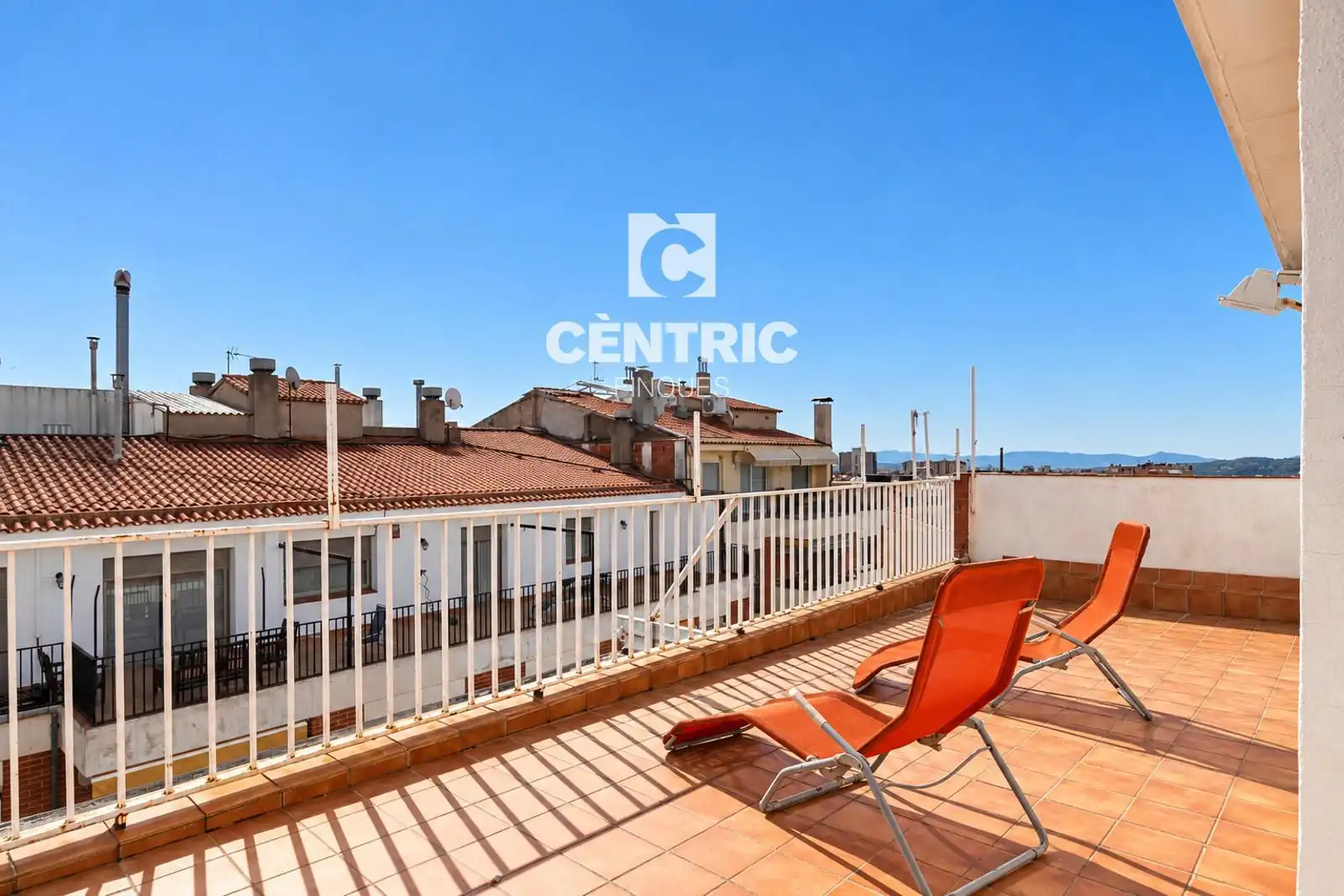 Vista exterior de Àtic en venda en Nord-oest