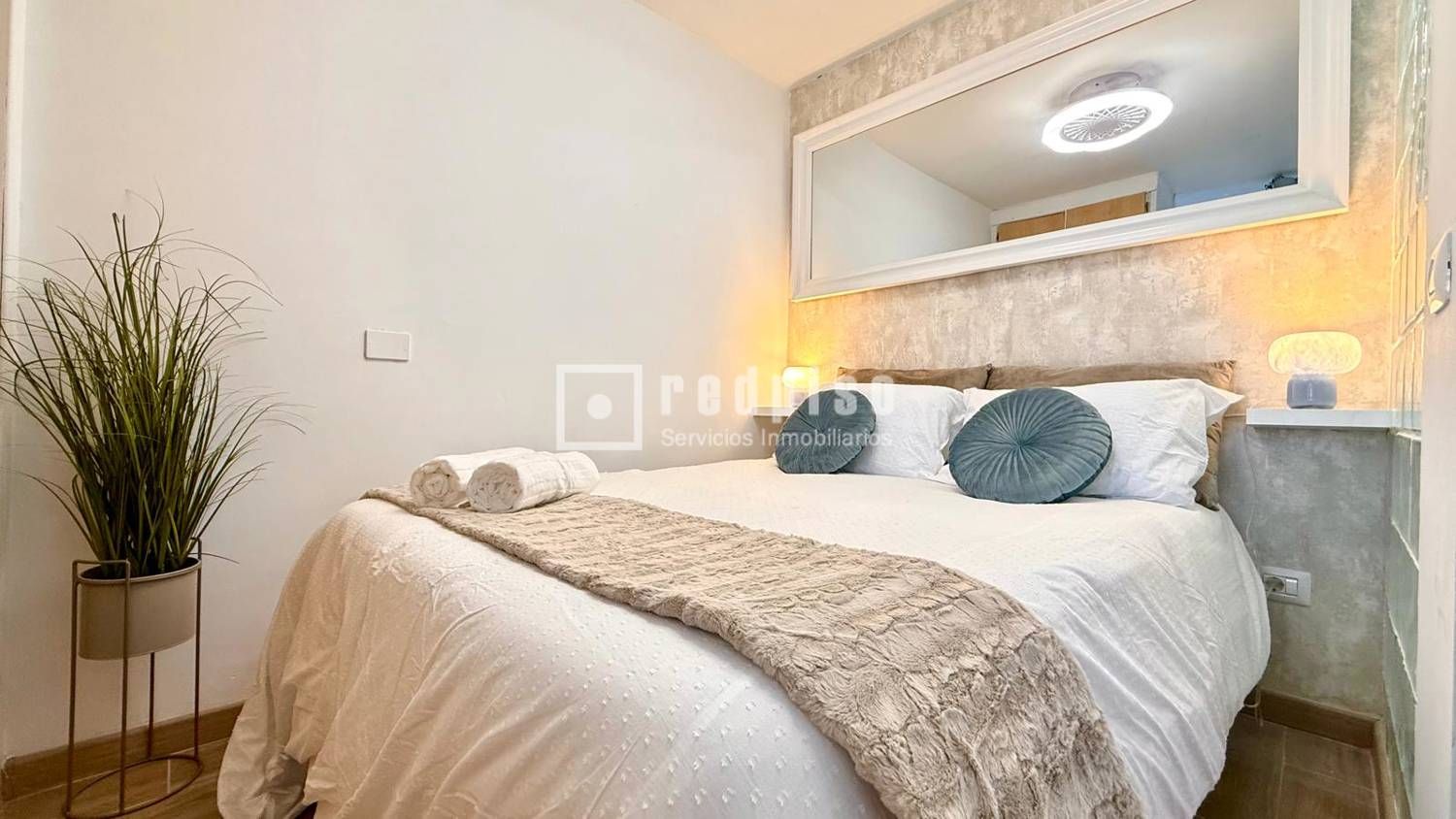 Bedroom of Apartment for sale in Candelaria  with Air Conditioner