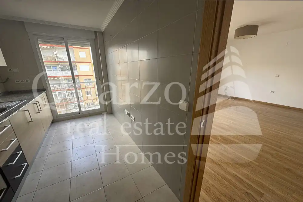 Habitación de Piso en venta en Elda