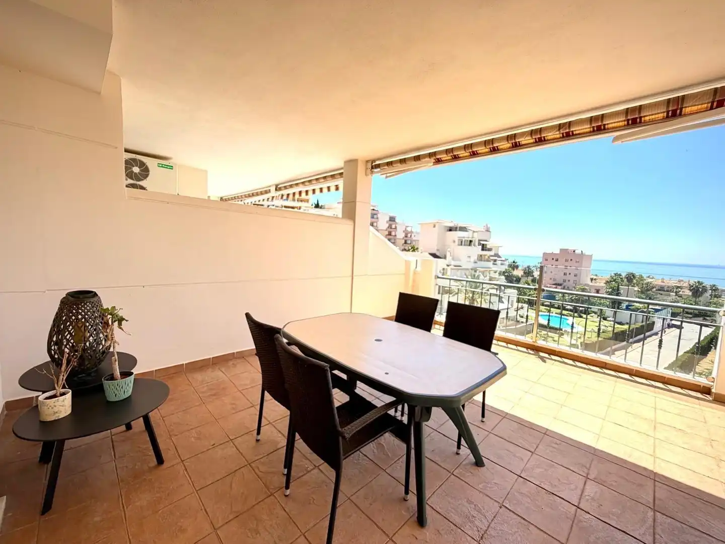 Terraza de Piso en venta en Benalmádena con Aire acondicionado, Jardín privado y Terraza