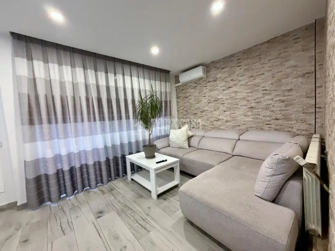 Sala de estar de Casa adosada en venta en Madrid con Aire acondicionado, Calefacción y Terraza