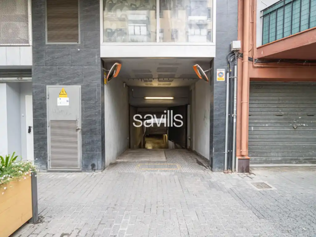 Aparcament de Apartament en venda en Montcada i Reixac