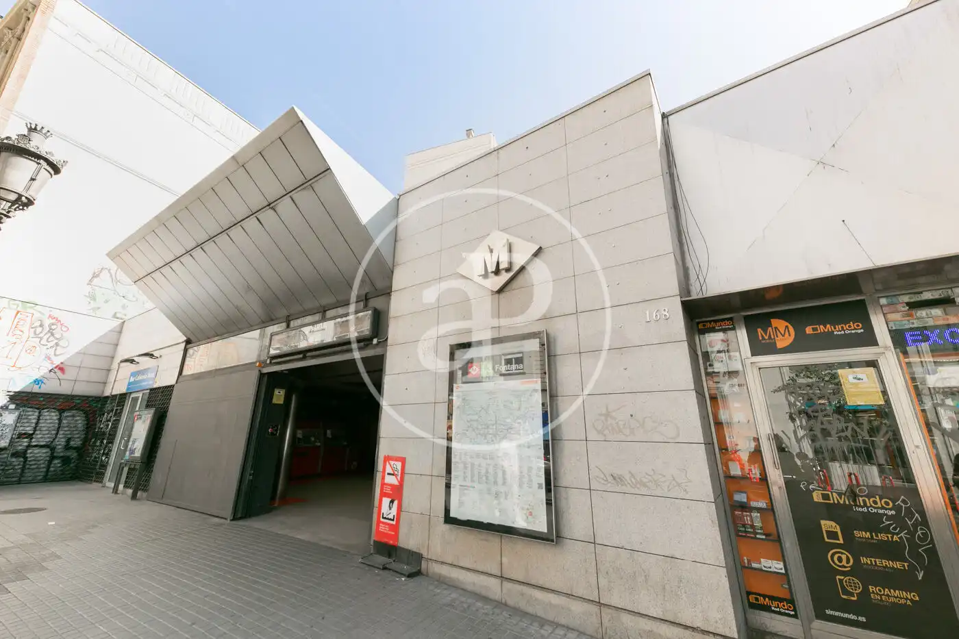 Vista exterior de Piso en venta en Barcelona con Aire acondicionado y Calefacción