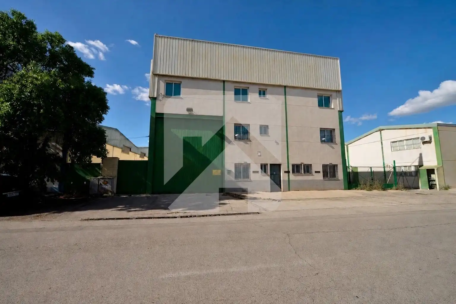 Exterior view of Industrial buildings for rent in Valdemoro  with Heating