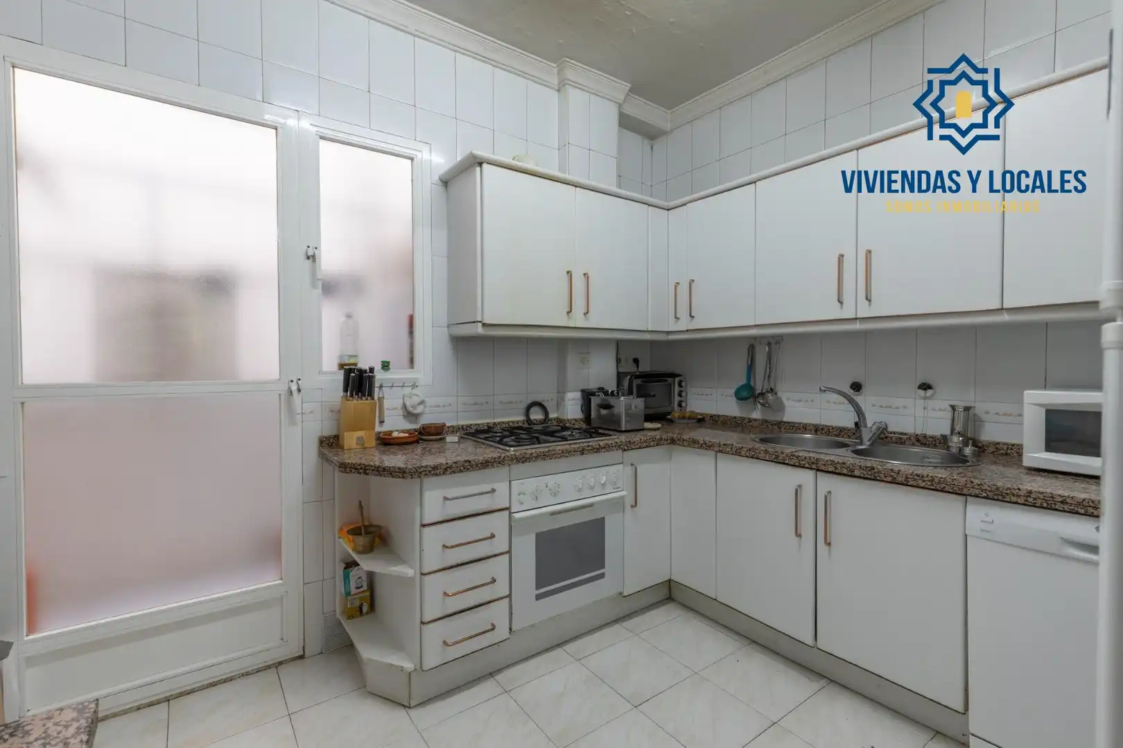 Piso con ascensor en venta en Calle ANGEL GANIVET, imagen 35