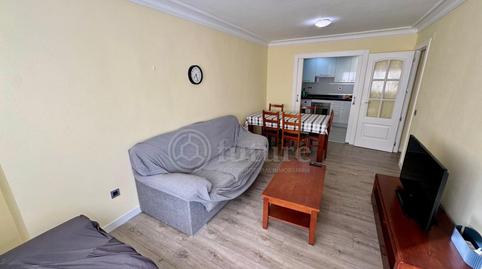 Foto 3 de Piso de alquiler en Avenida Alamedilla, Prosperidad - Delicias, Salamanca Capital