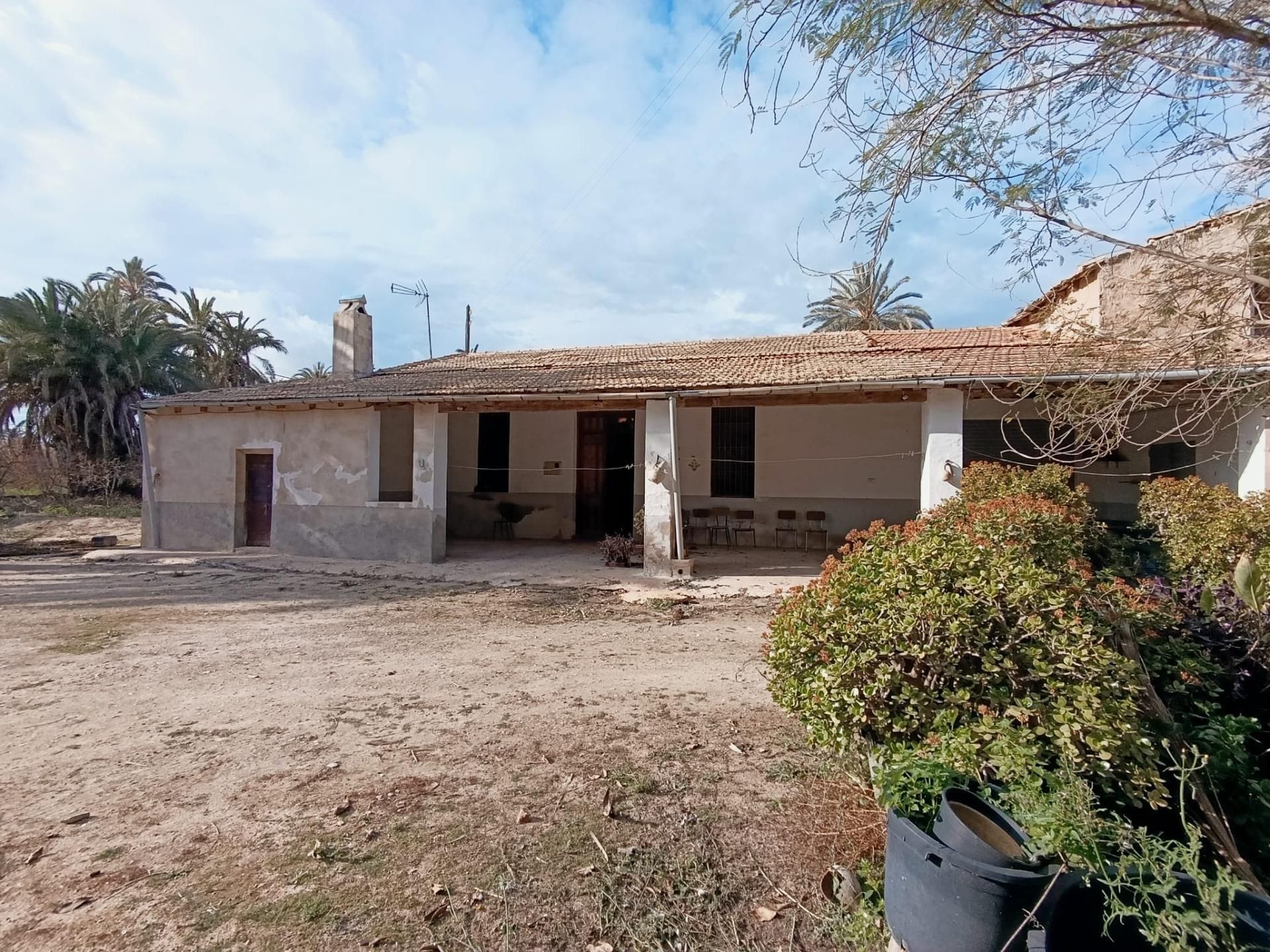 Exterior view of House or chalet for sale in Elche / Elx  with Terrace and Storage room