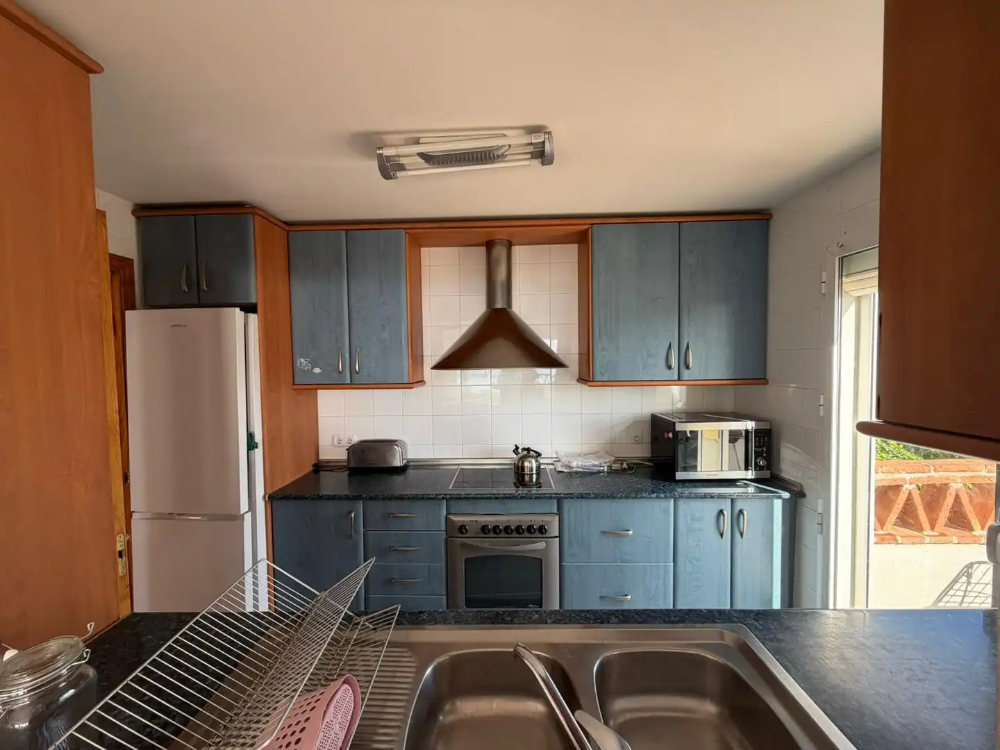 Kitchen of Flat for sale in Fuengirola  with Air Conditioner, Terrace and Community pool