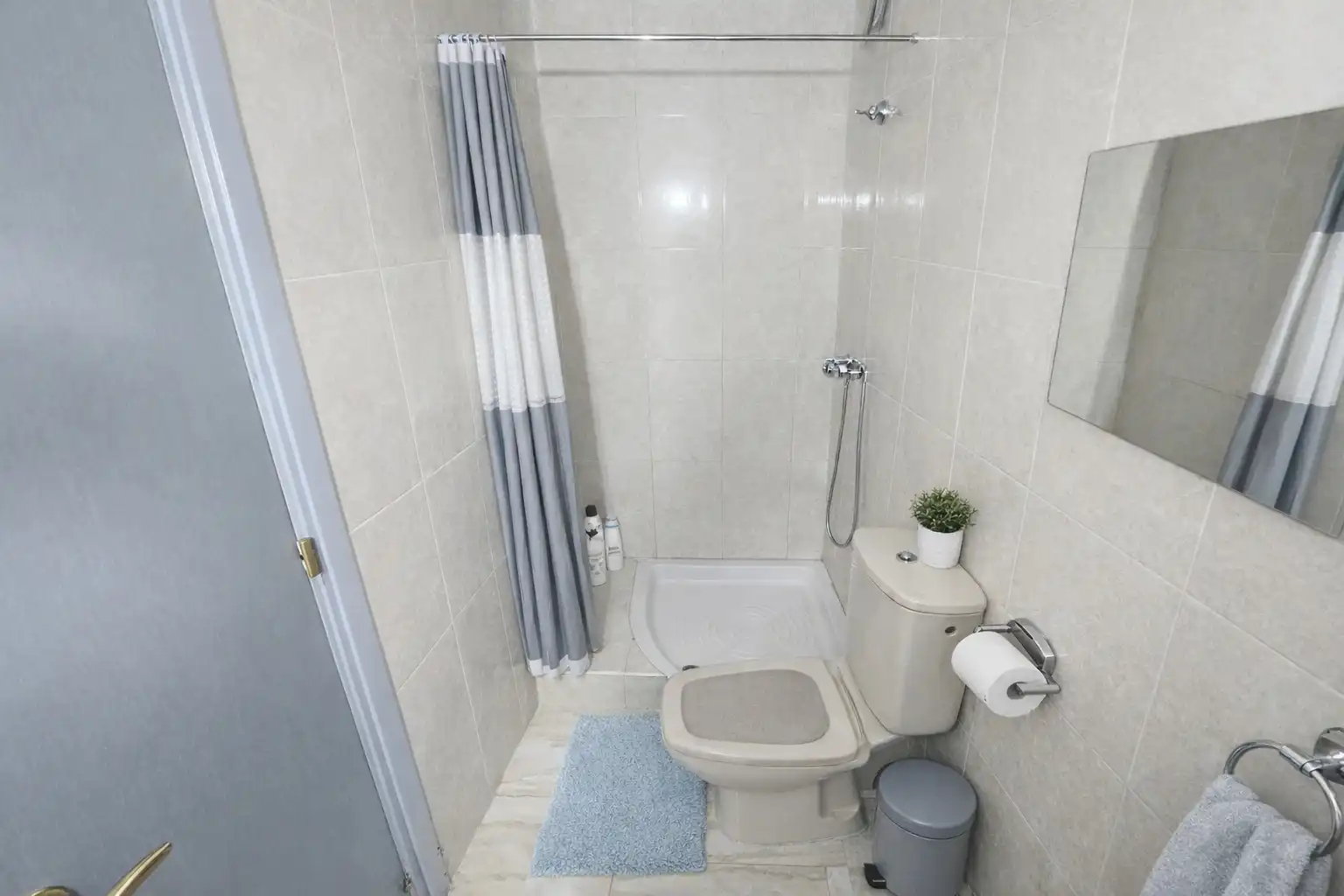 Bany de Casa o xalet en venda en Sant Salvador de Guardiola amb Aire condicionat, Calefacció i Jardí privat