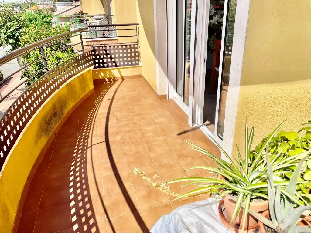 Terrasse von Maisonette zur Miete in Murcia