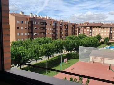 Wohnung mit Pool zum Verkauf in Calle Cuatro Caminos