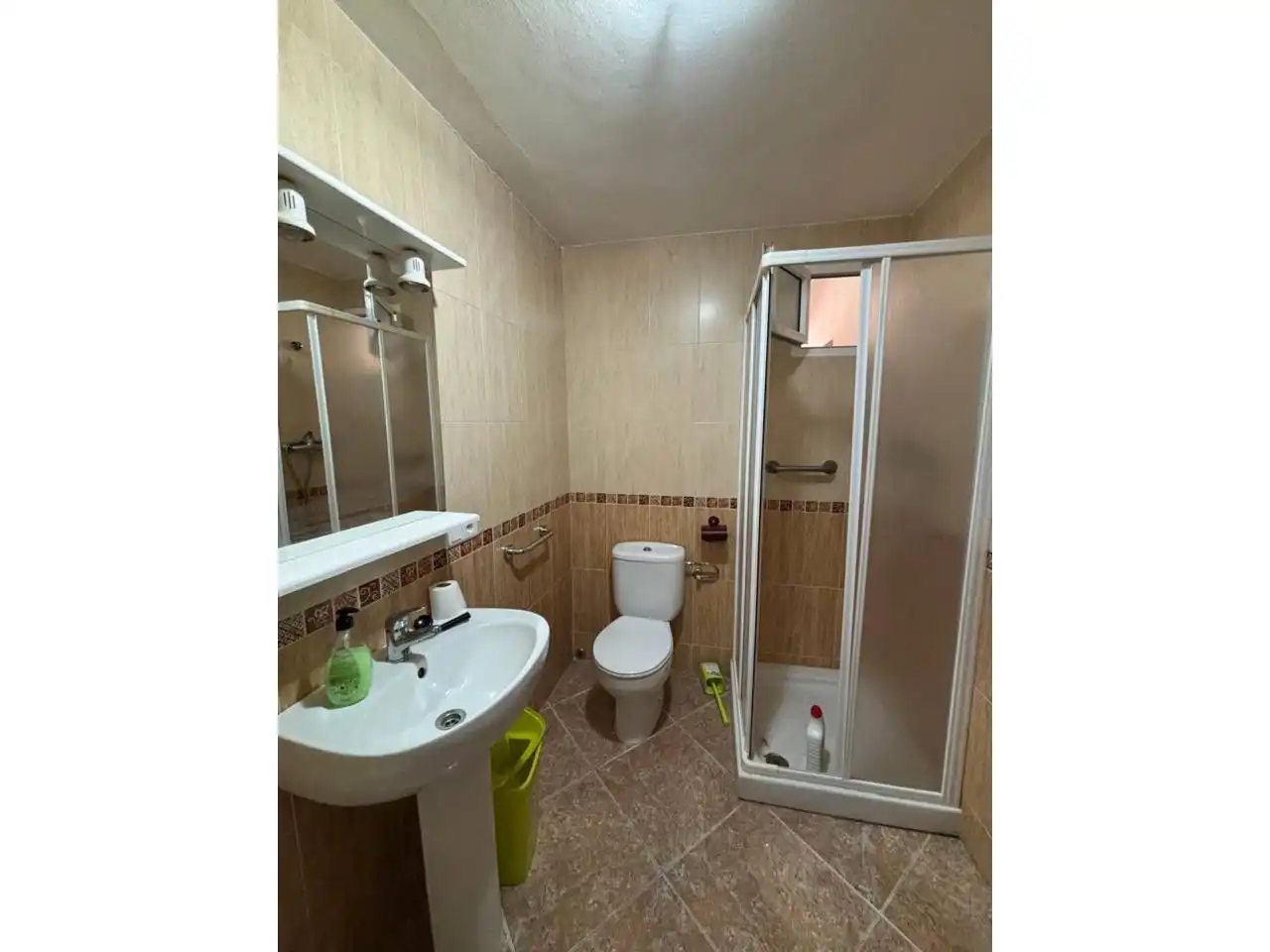 Bany de Casa o xalet en venda en San Bartolomé de la Torre amb Terrassa