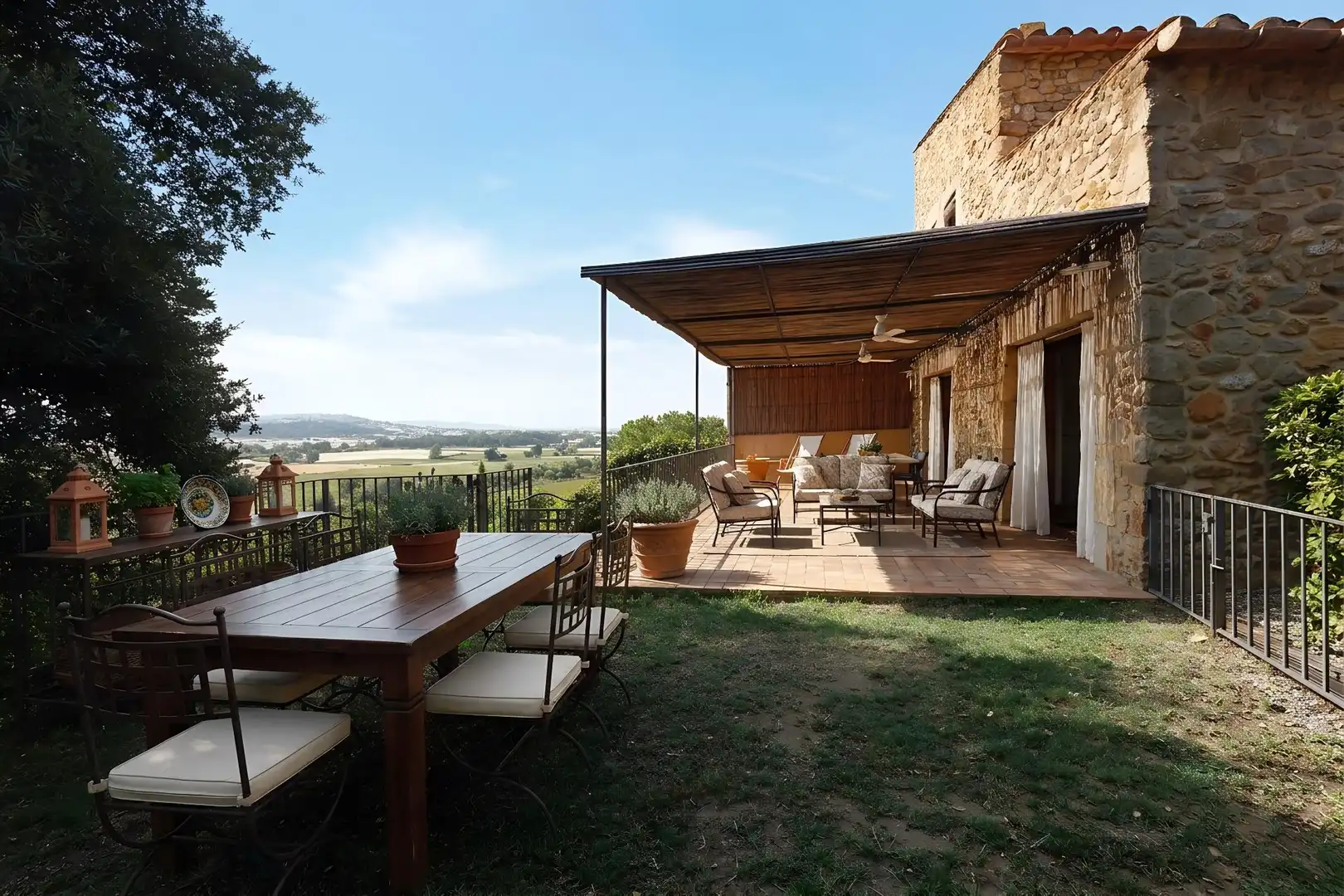 Terrassa de Finca rústica en venda en La Bisbal d'Empordà amb Aire condicionat, Calefacció i Terrassa