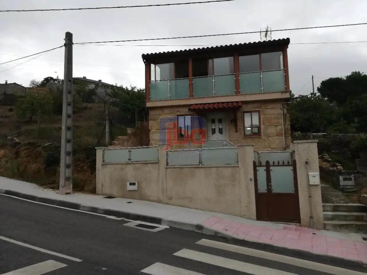 Vista exterior de Casa o chalet en venta en Ourense Capital  con Calefacción, Jardín privado y Amueblado