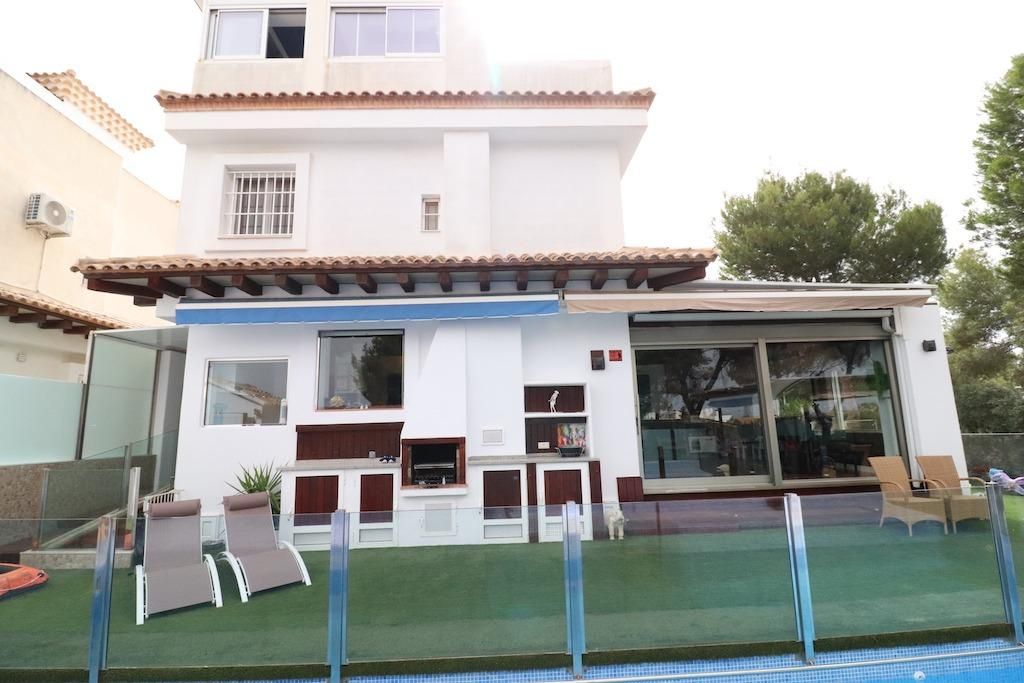 Flat for sale in Orihuela  with Air Conditioner, Heating and Private garden