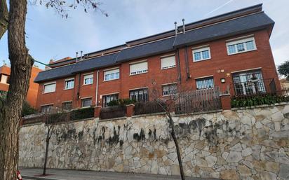 Vista exterior de Casa o xalet de lloguer en  Barcelona Capital amb Aire condicionat, Calefacció i Terrassa