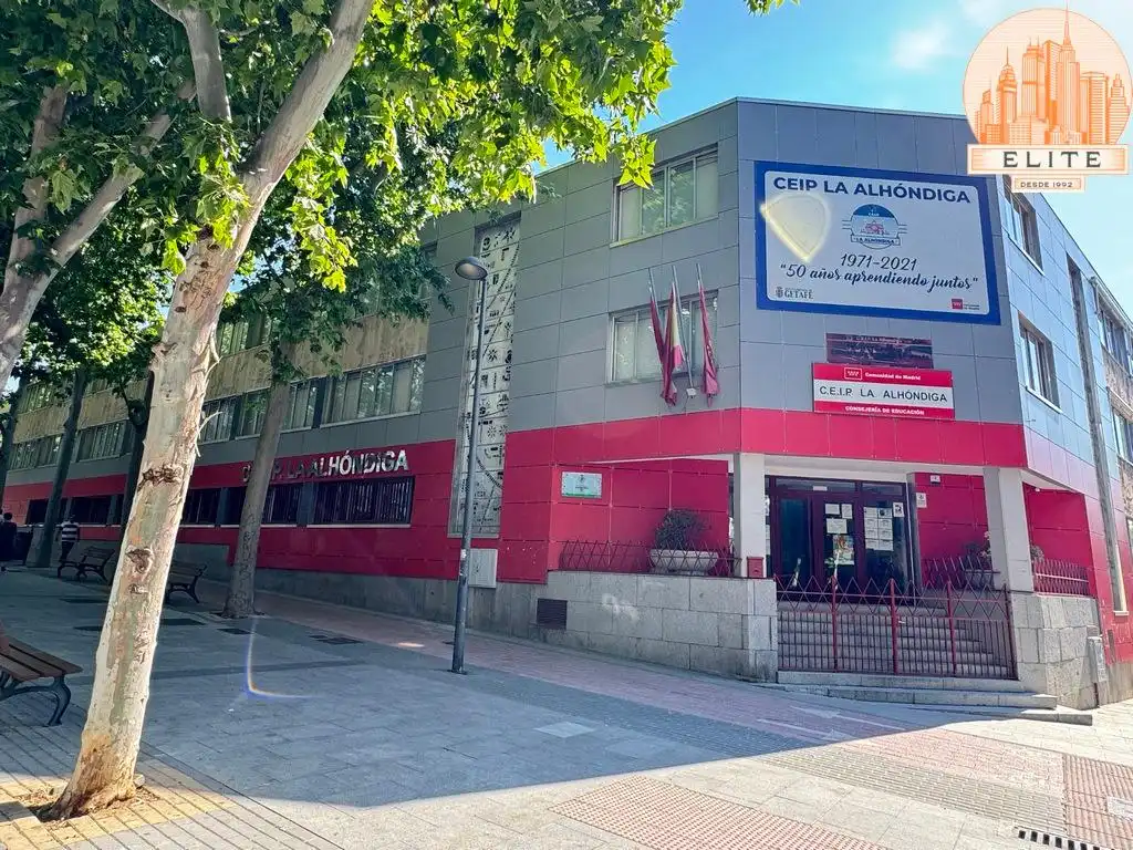 Vista exterior de Planta baja en venta en Getafe