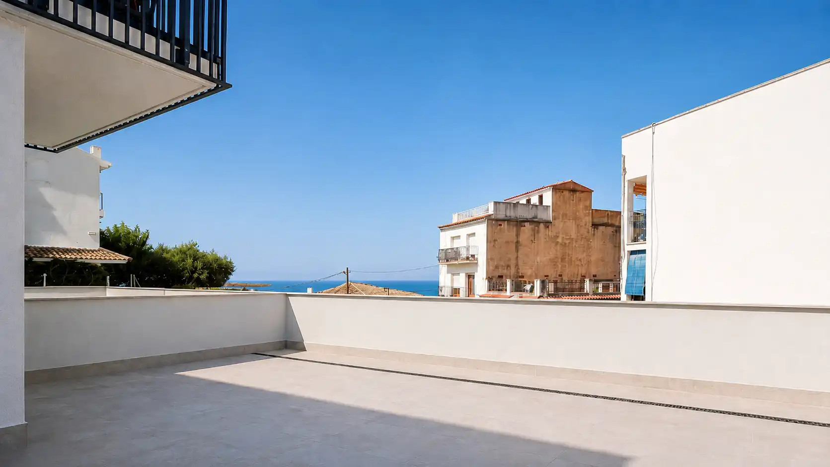 Bajo de obra nueva con piscina en venta en Carrer Verge de Montserrat 17, imagen 13