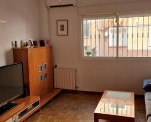 Living room of Flat for sale in  Madrid Capital  with Air Conditioner, Heating and Private garden