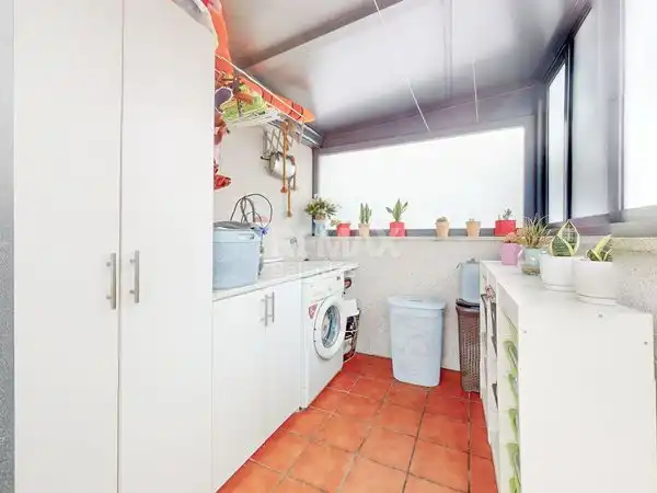 Kitchen of Flat for sale in Vigo   with Heating, Parquet flooring and Terrace