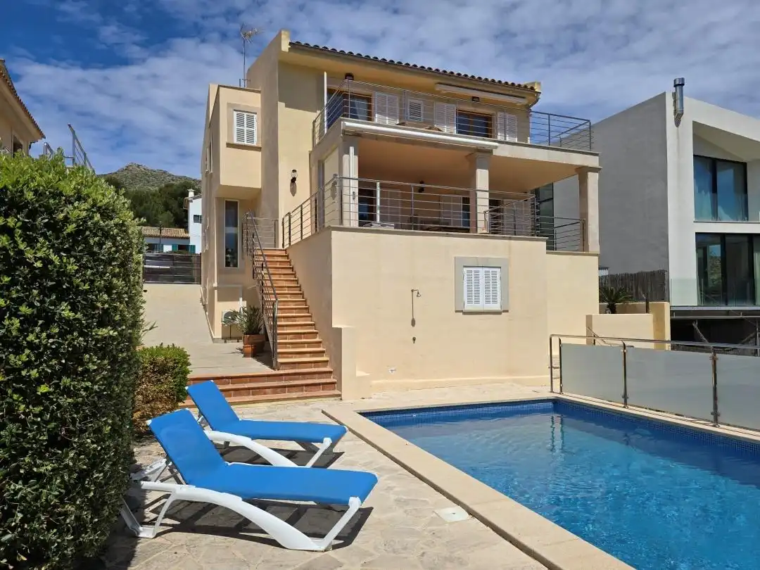 Villa con piscina in vendita a Avenida CAVALL BERNAT 9, imagen 2