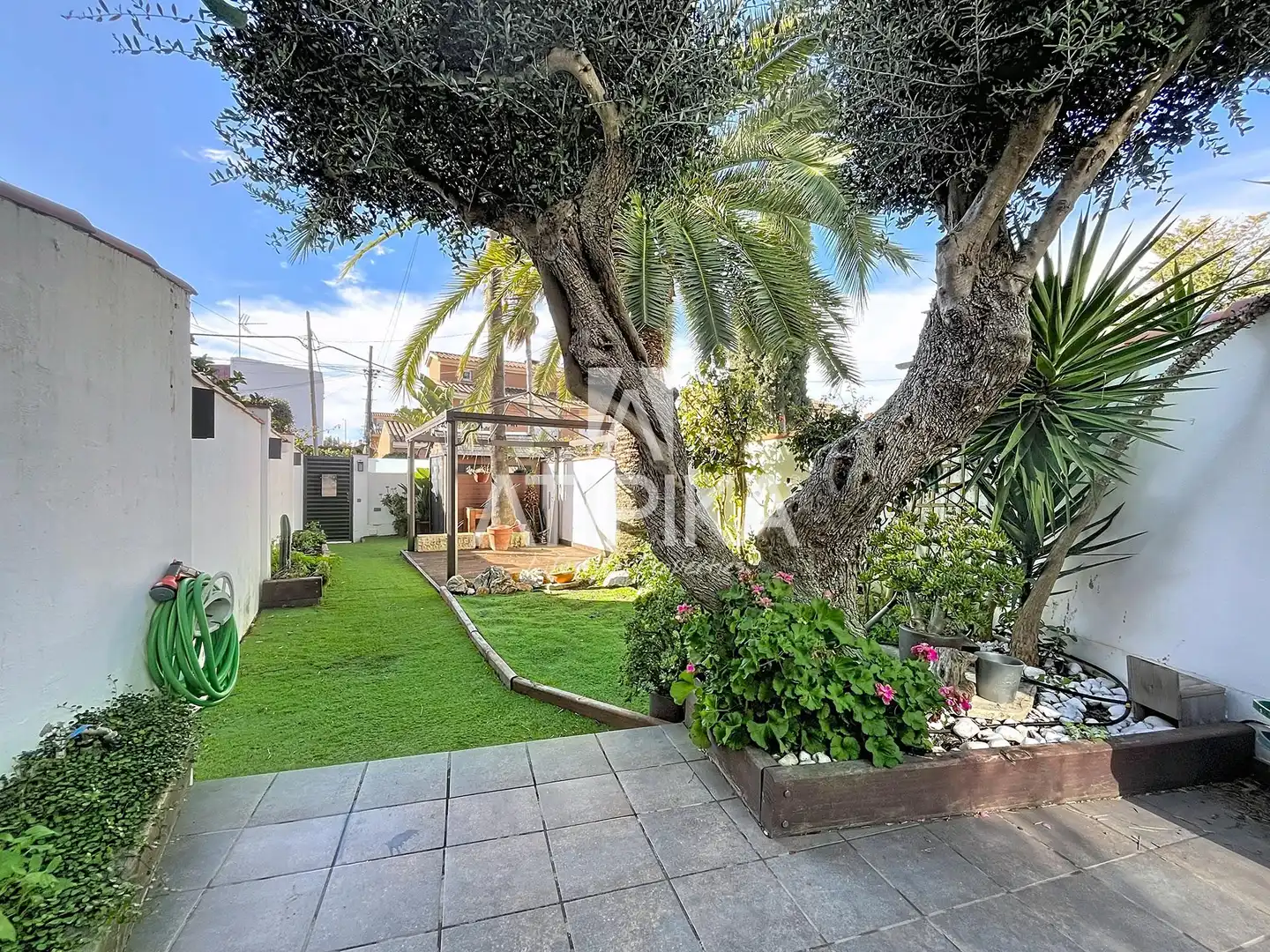 Garden of Houses for sale in Sant Pere de Ribes  with Heating, Parquet flooring and Terrace
