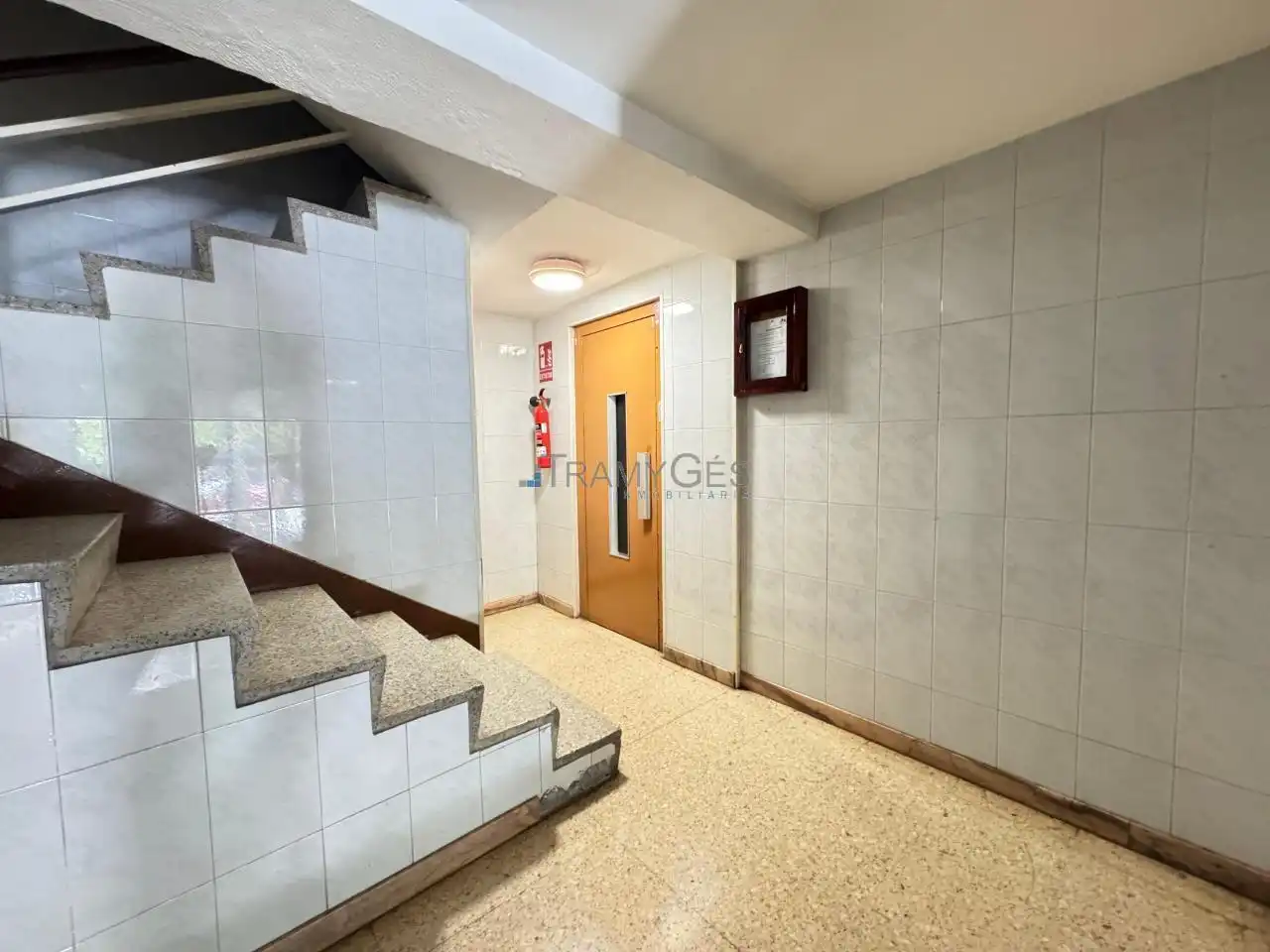 Piso en venta en Vigo  con Calefacción, Terraza y Trastero