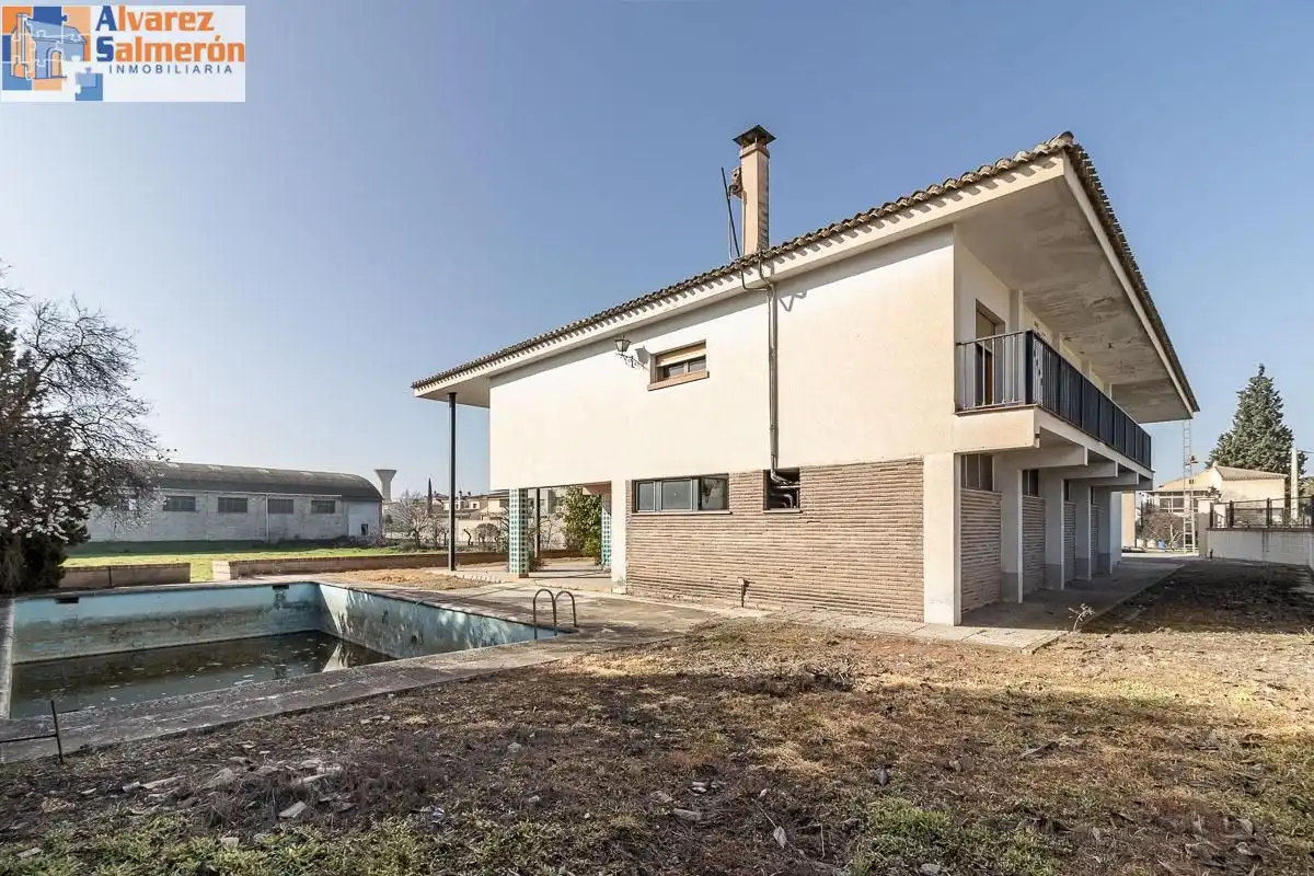 Casa rústica amb piscina en venda a Santa Fe, imagen 48