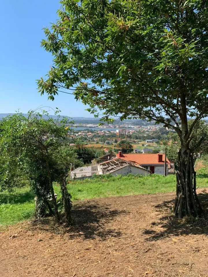 Terreno residencial en venta en Neda, imagen 4