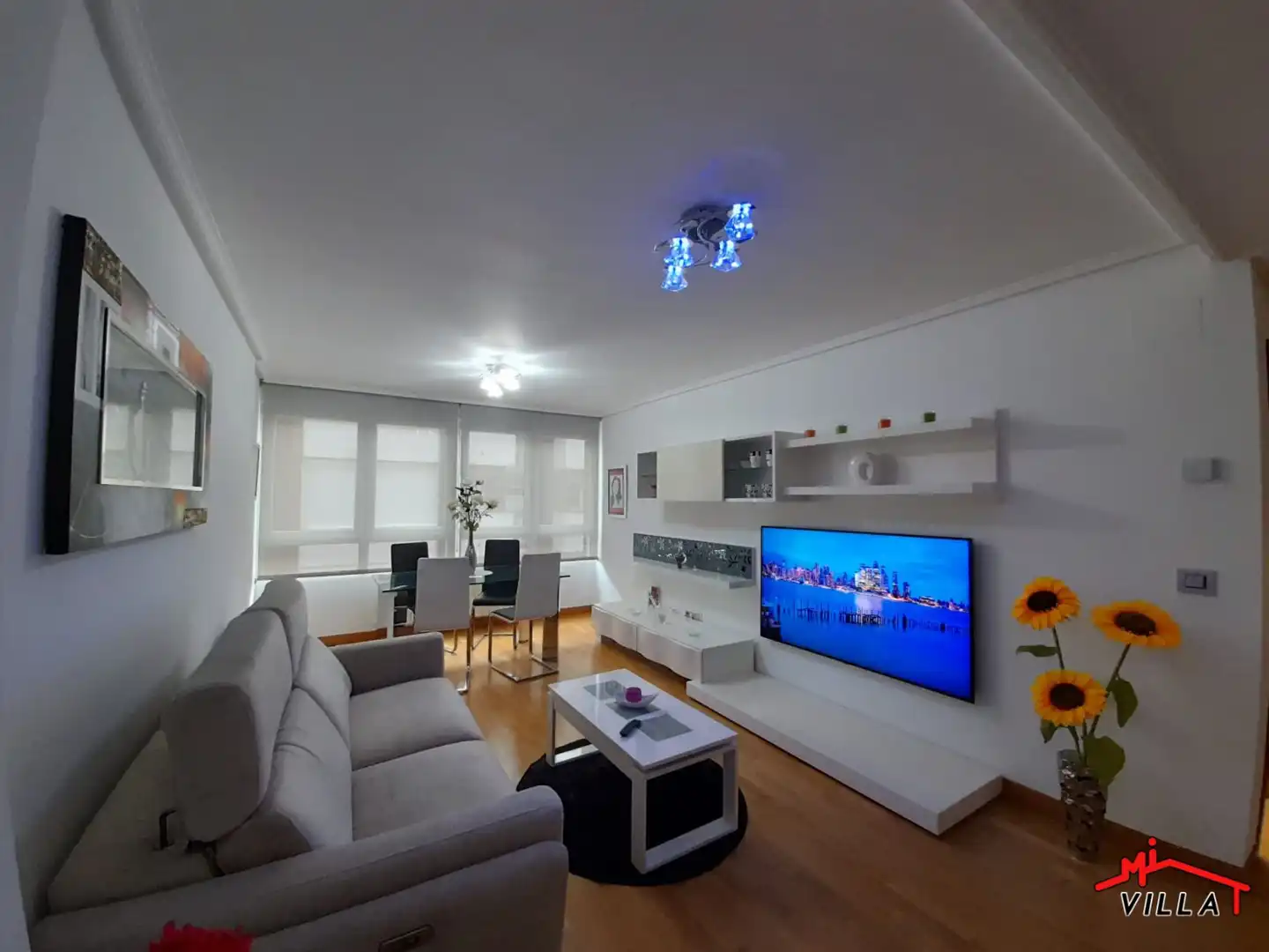 Sala de estar de Piso de alquiler en Bárcena de Cicero con Calefacción, Amueblado y Balcón
