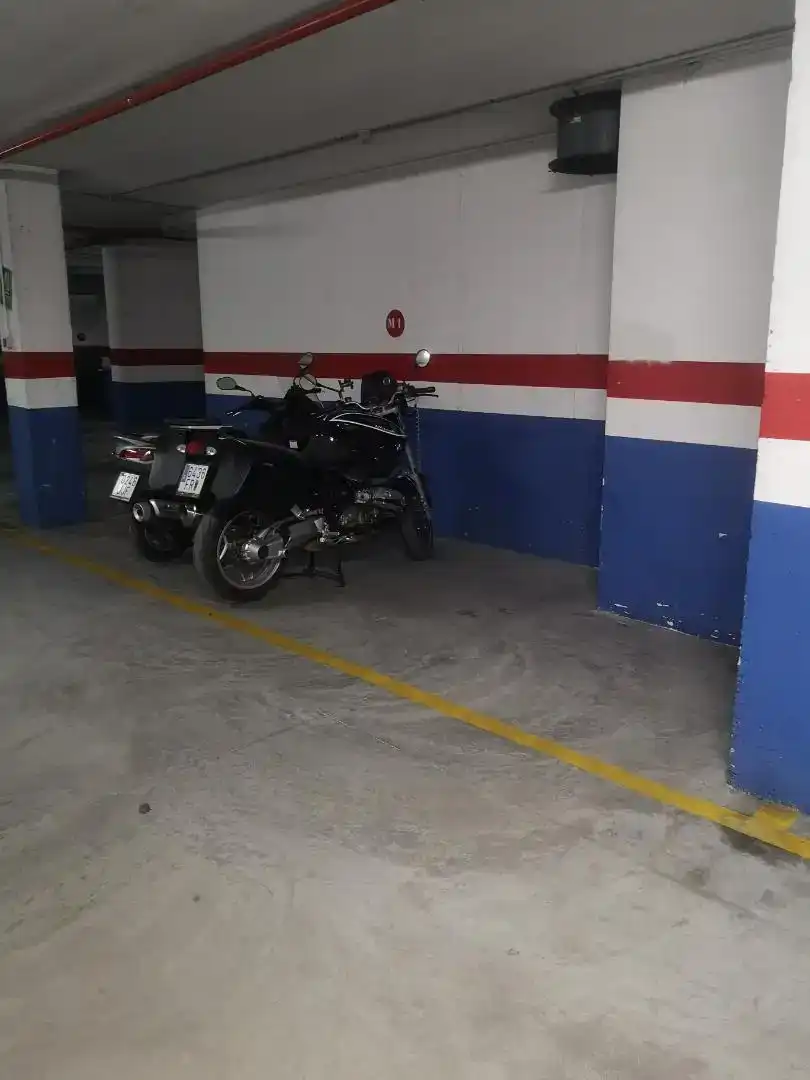 Aparcament de Garatge de lloguer en Valencia