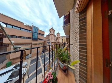Appartamento con ascensore in vendita a Calle Apóstoles 14