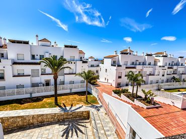 Apartament amb piscina en venda a Costa Natura